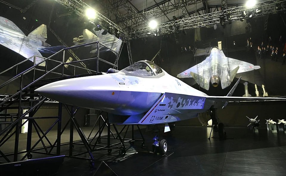 Russian Su-75 Checkmate stealth fighter aircraft showcased at an aerospace exhibition, highlighting Russia's next-generation single-engine combat aircraft program.